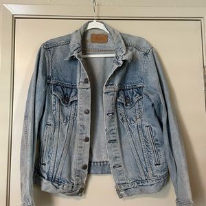 Levi jean jacket